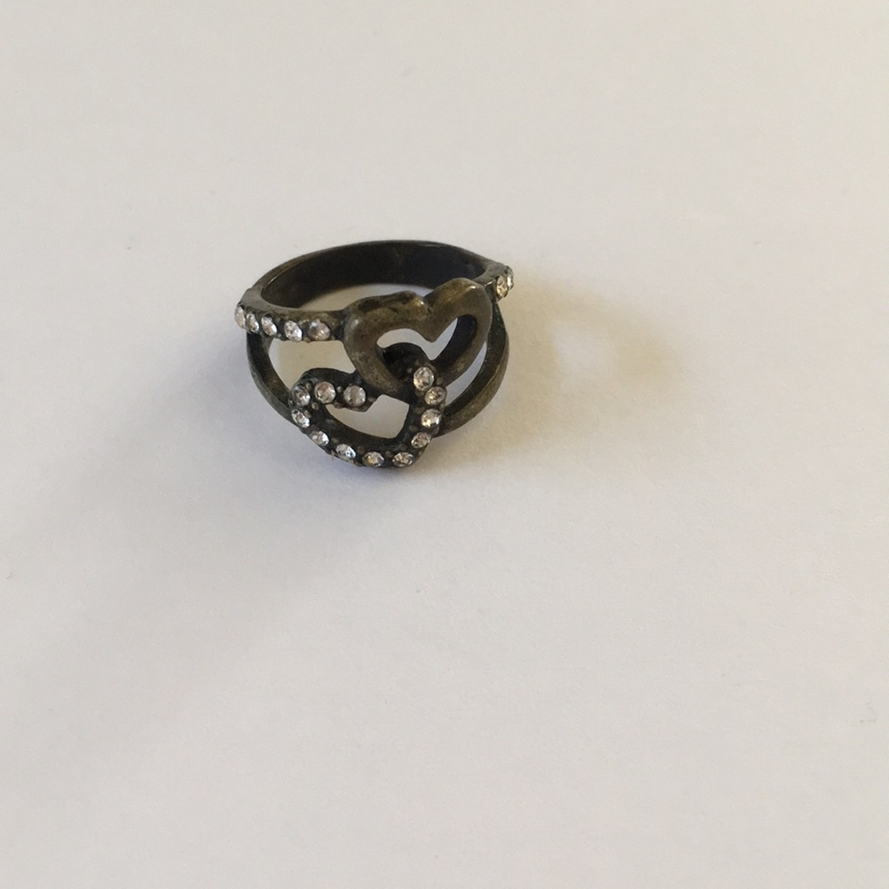 Heart rusty ring